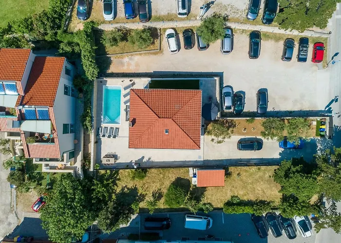 Family Friendly House With A Swimming Pool Baska, Krk - 24089 * באסקה