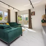 Family Friendly House With A Swimming Pool Baska, Krk - 24089 * باشْكا