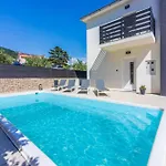 بيت للعطل Family Friendly House With A Swimming Pool Baska, Krk - 24089 *