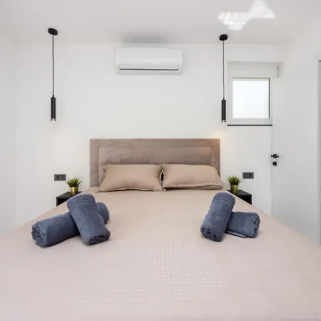 Family Friendly House With A Swimming Pool Baska, Krk - 24089 Σπίτι διακοπών