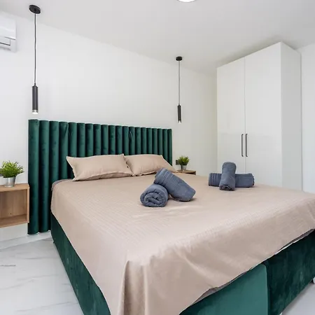 Σπίτι διακοπών Family Friendly House With A Swimming Pool Baska, Krk - 24089 *