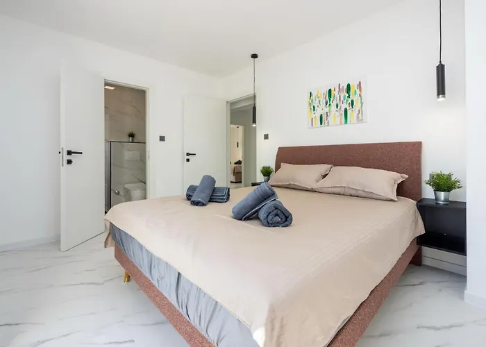 Family Friendly House With A Swimming Pool Baska, Krk - 24089