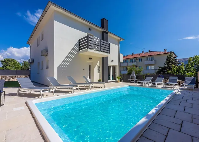 Family Friendly House With A Swimming Pool Baska, Krk - 24089 Prázdninový dům Baška